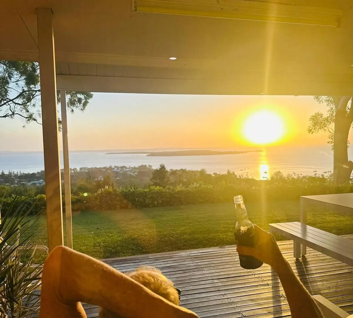 Aqua Straddies Best View Bay, Brissy & Beyond Dunwich