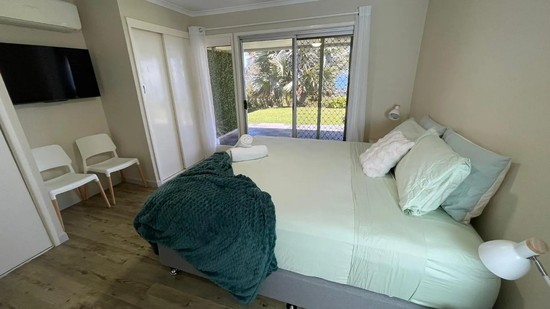 Aqua Straddies Best View Bay, Brissy & Beyond Dunwich Holiday home