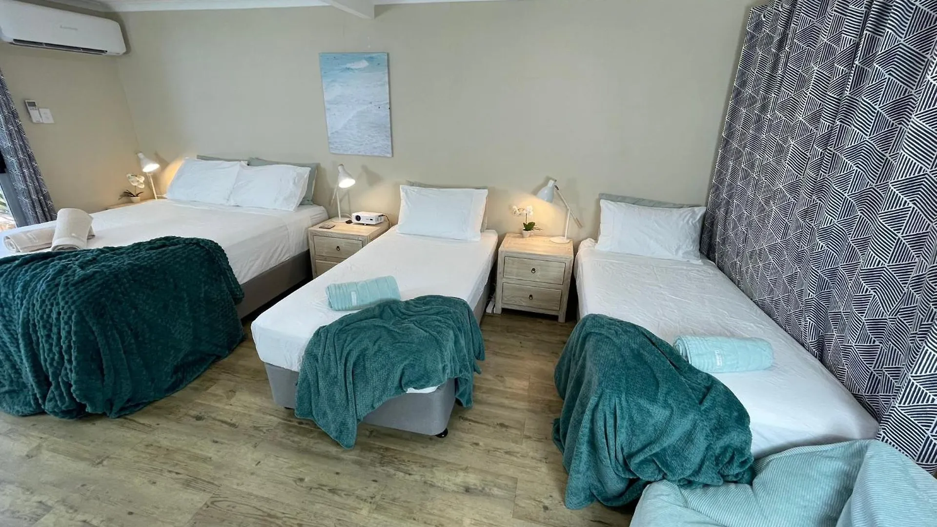 Aqua Straddies Best View Bay, Brissy & Beyond Dunwich Holiday home